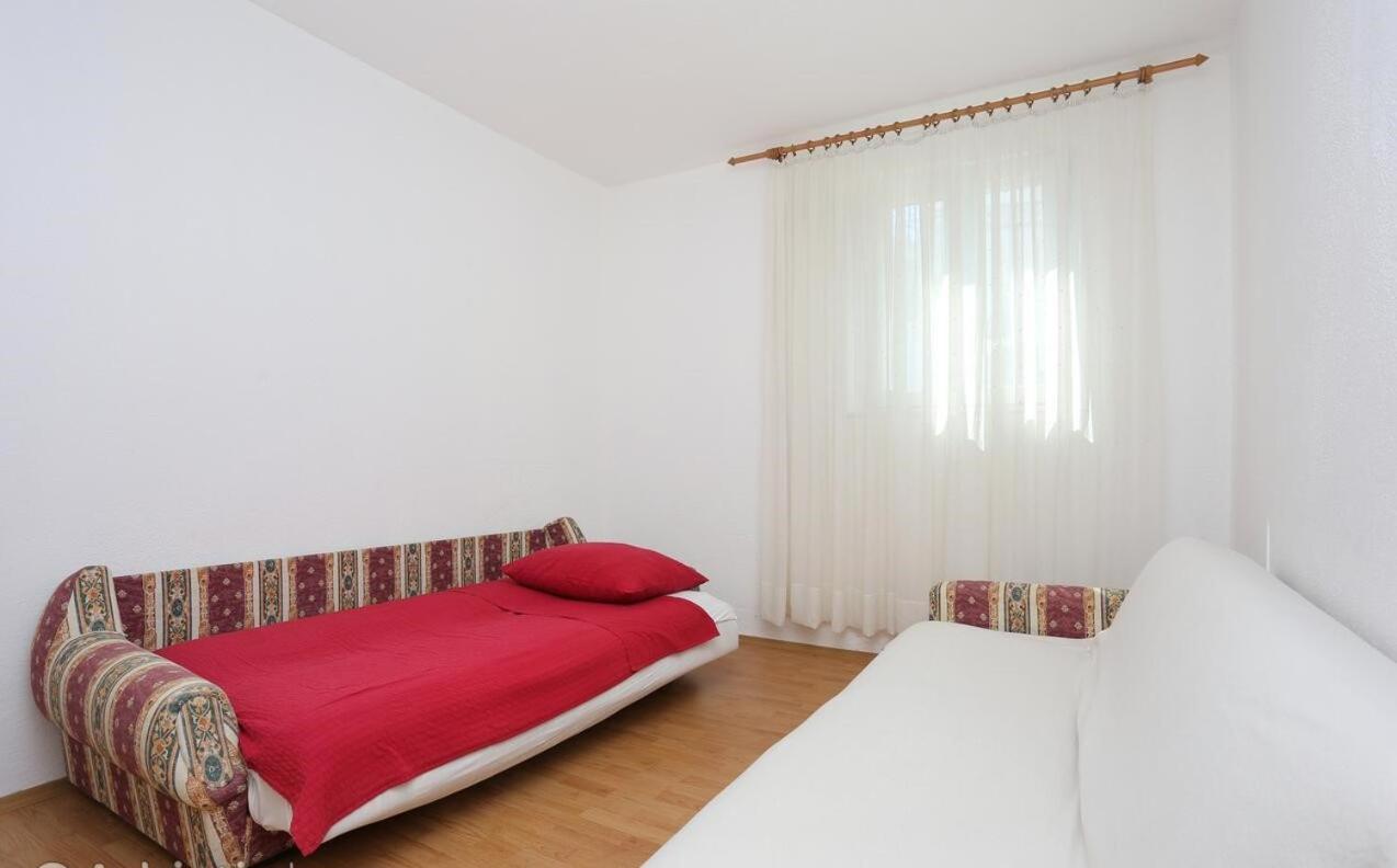Katja Apartment 特罗吉尔 外观 照片
