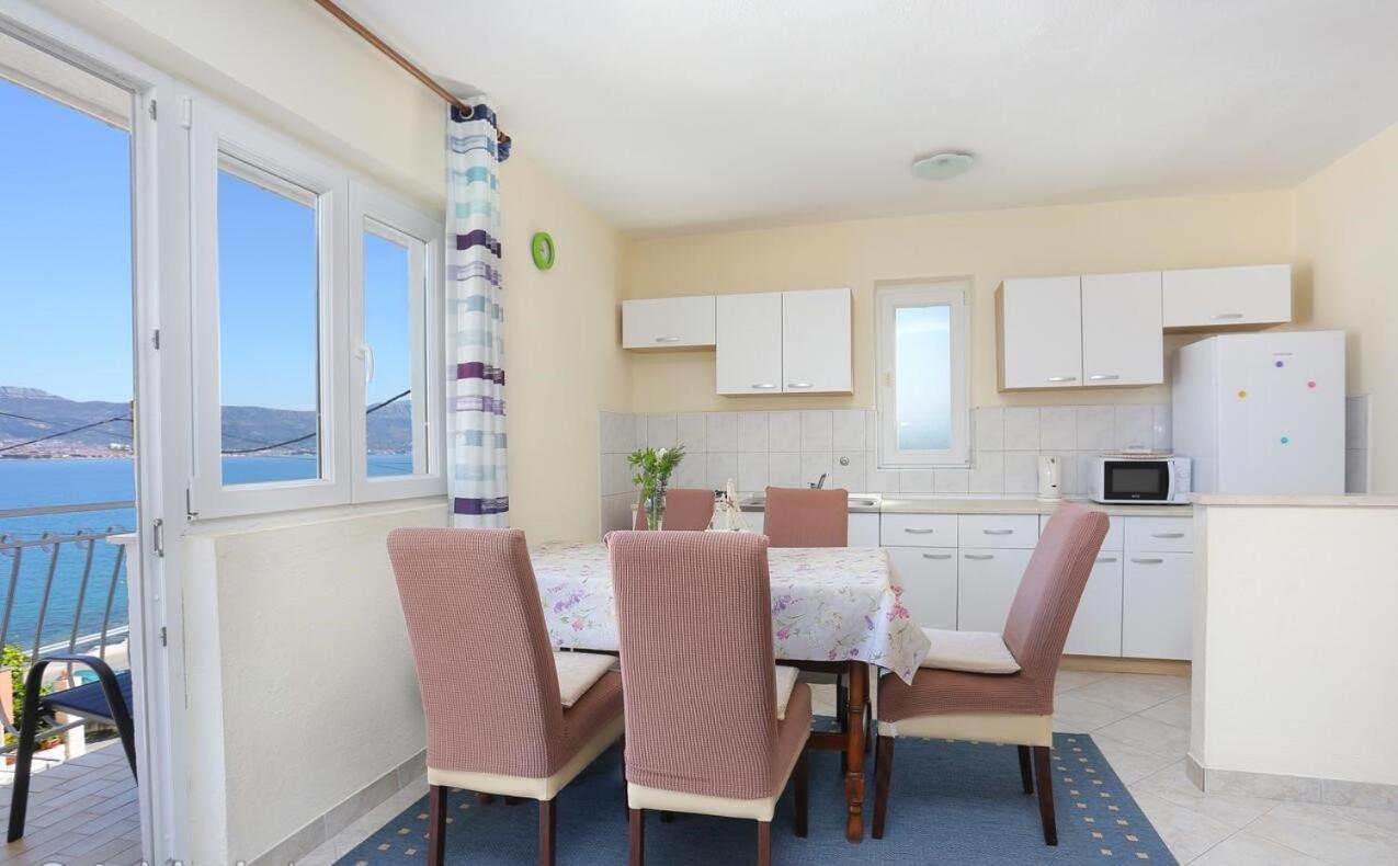 Katja Apartment 特罗吉尔 外观 照片